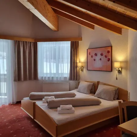 Garni Corinna 3* Ischgl