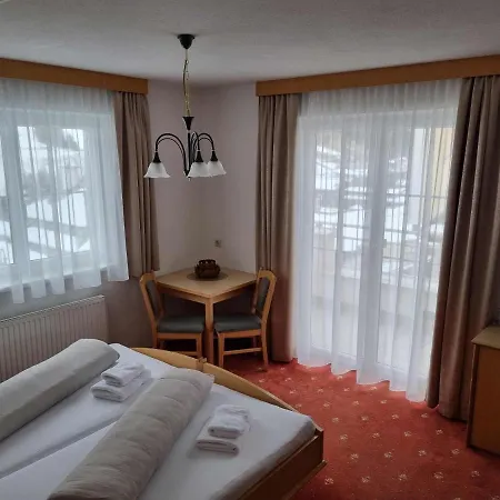 Hotel Garni Corinna