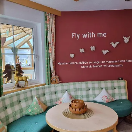 Hotel Garni Corinna Ischgl